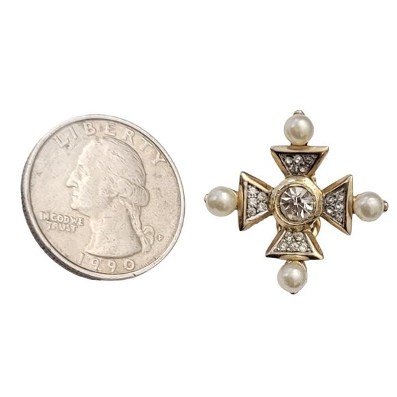 Trifari Gold Tone Clear Rhinestone Faux Pearl Maltese Cross Clip Earrings, M1003 - Picture 7 of 9